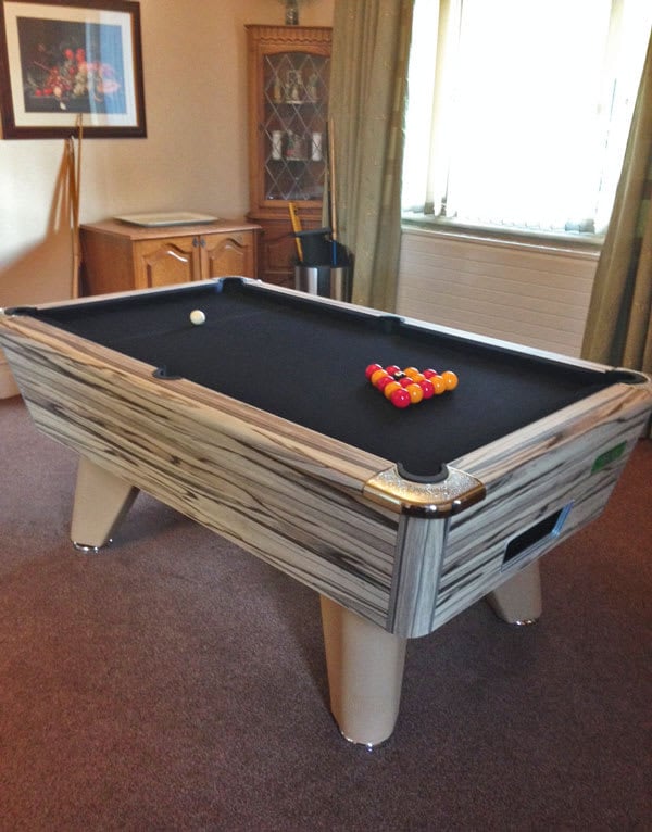 Supreme Winner Pool Table in Artwood