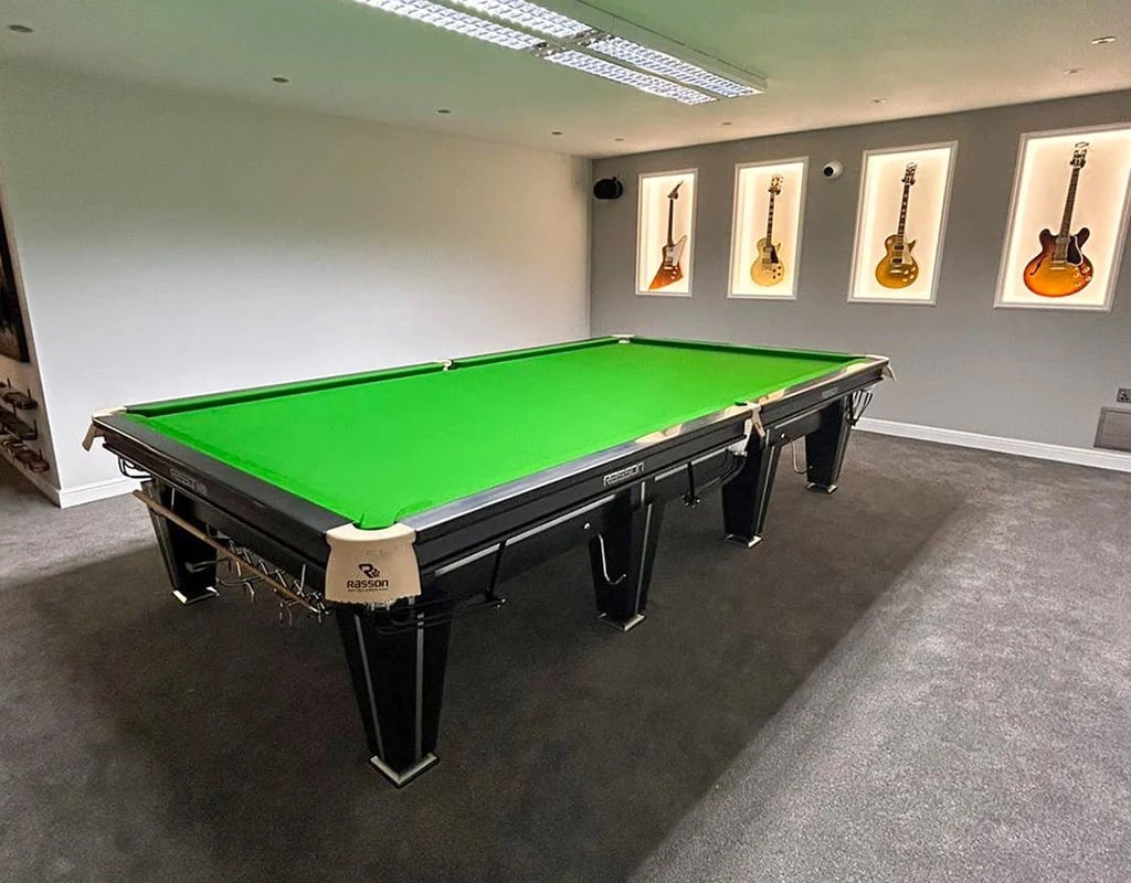 76706-rasson-magnum-2-snooker-table-installation-1.jpeg