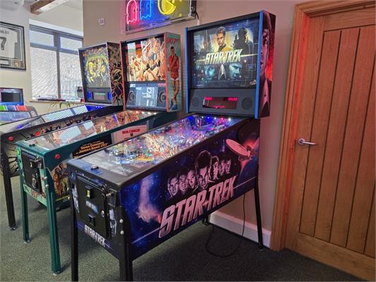 Star Trek Pinball Machine Pro