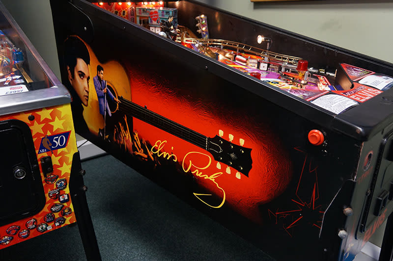 elvis presley pinball machine for sale